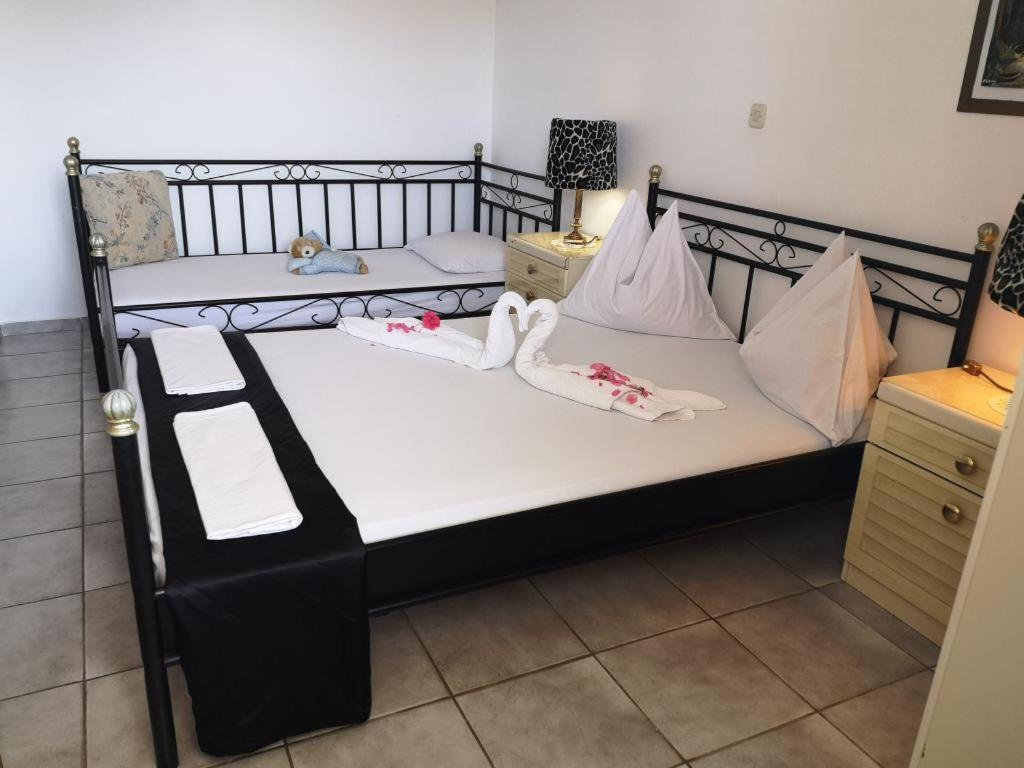 Apartmani Zderic 格拉达茨 外观 照片