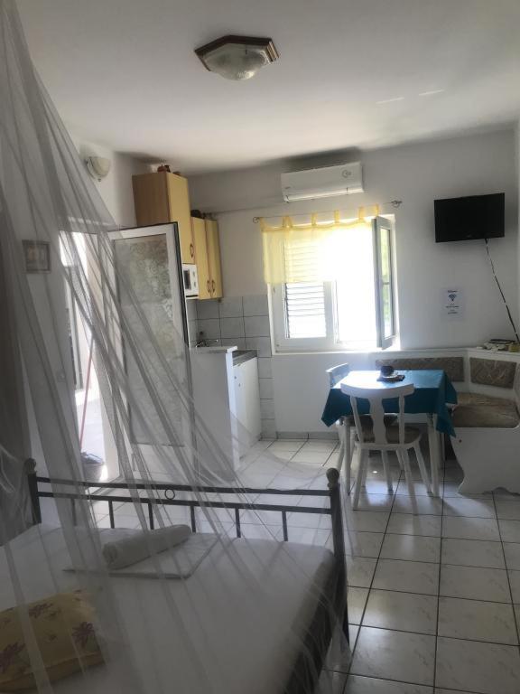 Apartmani Zderic 格拉达茨 外观 照片