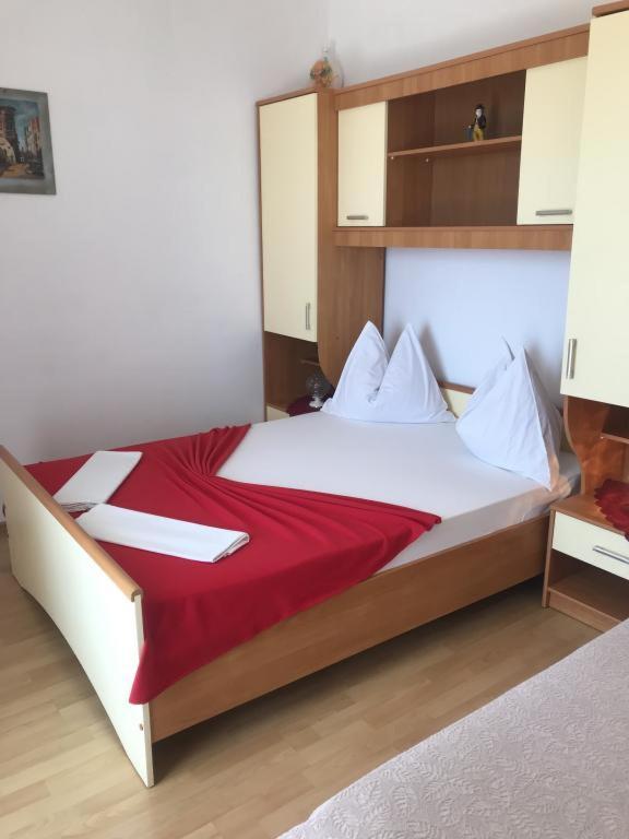 Apartmani Zderic 格拉达茨 外观 照片