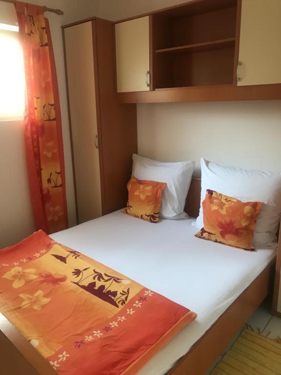 Apartmani Zderic 格拉达茨 外观 照片