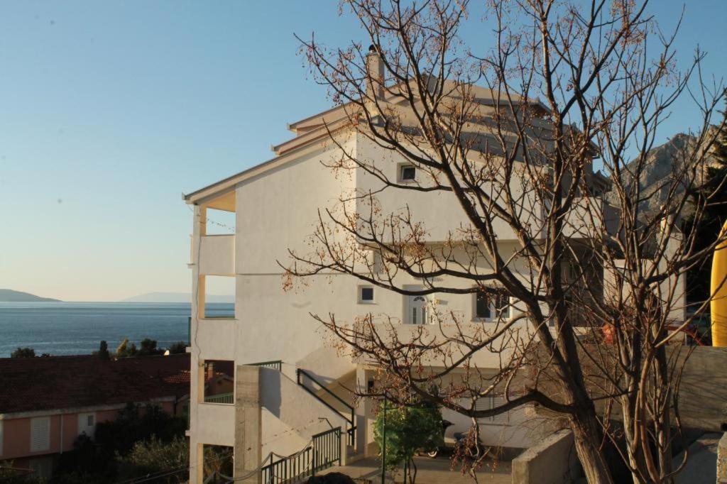 Apartmani Zderic 格拉达茨 外观 照片